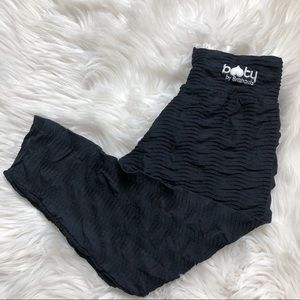 Booty By Brabants Form Fitting Cropped Leggings